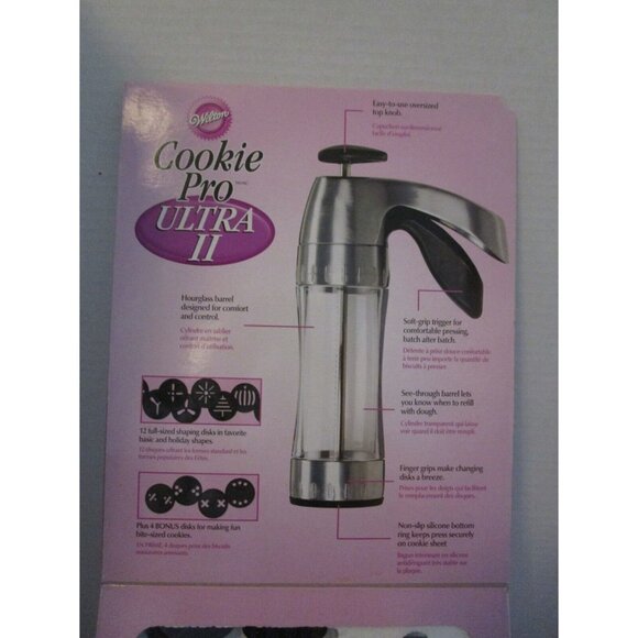 Wilton Cookie Pro Ultra II Cookie Press with 17 discs New In Box - Picture 3 of 8